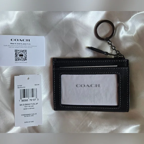 Coach Black Floral Keychain Card Holder NWT - Picture 3 of 7